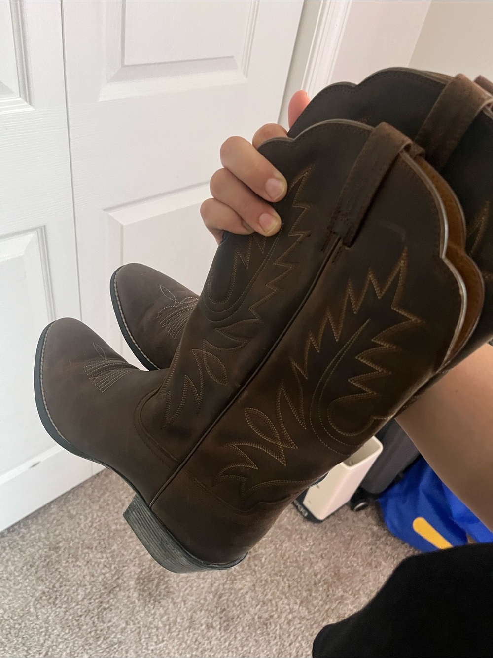 Heritage Brown Western Cowboy Boots - Picture 3 of 10